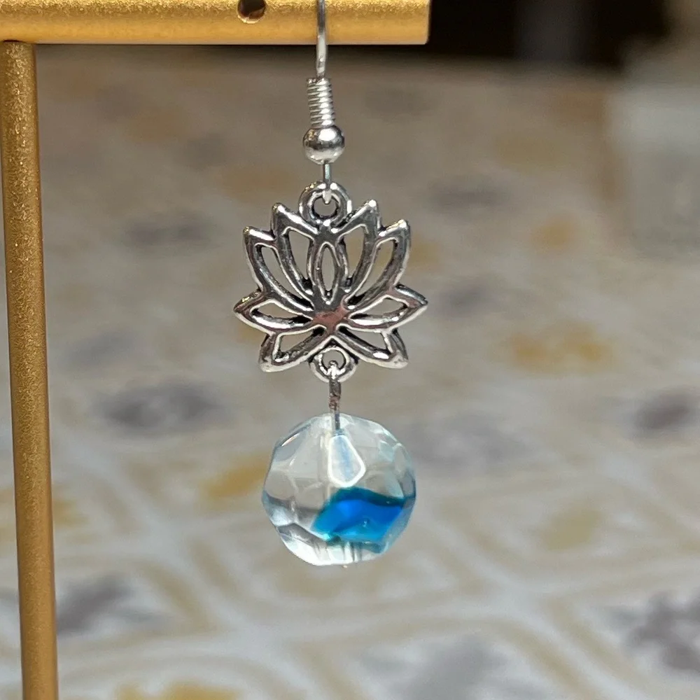NWOT - Silver and Blue Lotus Earrings